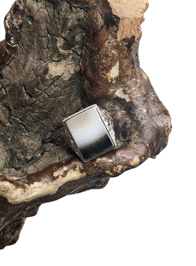 和田玉老坑俄料黑油皮三色方形戒面925银镶嵌戒指环山水意境男女