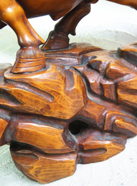 木檀世家黄杨木刻字开拓 股市牛雕件生肖精雕斗牛公牛摆件收藏品