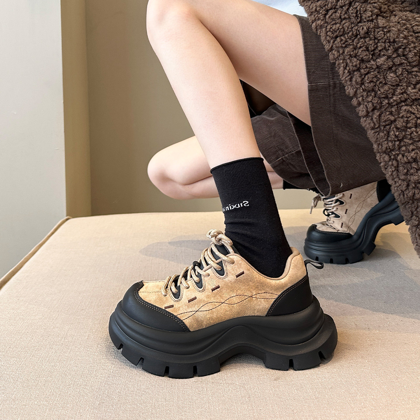 东大门流行+韩货牛皮配阔腿裤增高登山户外厚底老爹鞋女鞋运动鞋,淘宝优惠券,粉丝福利购,淘宝优惠卷