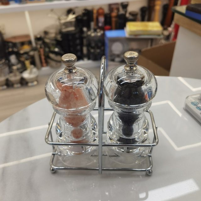 Creative new grinder Pepper jar Salt jar Grinding tool Transparent acrylic seasoning bottle Restaurant seasoning bottle