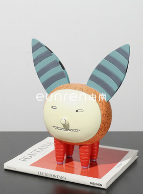 热销抽象现代彩色波点猫咪摆件极简猫客厅电视柜软装饰品彩色样板