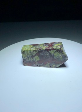 热销天然龙血石不规则立体柱摆件家居客厅玄关办公室装饰品