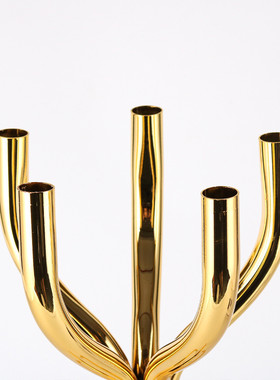 热销现代简约欧式轻奢金色铁艺五脚创意烛台工艺品摆件餐桌软装装