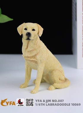 厂家直销狗拉布拉多犬仿真坐姿模型车载摆件工艺品收藏