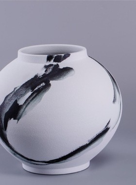热销花艺陶瓷花器现代东方手绘水墨烧制花瓶厂家直供陶瓷新中式花