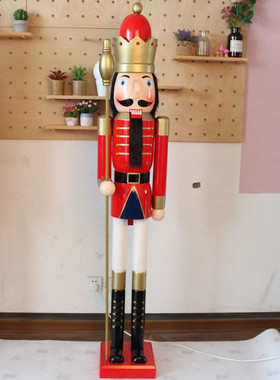 厂家直销实木1.8m圣诞夹子酒店大厅胡桃装饰工艺品180士兵木偶人