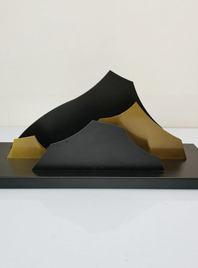 热销新中式软装样板间摆件客厅玄关电视柜装饰色金属铁艺黑金摆设