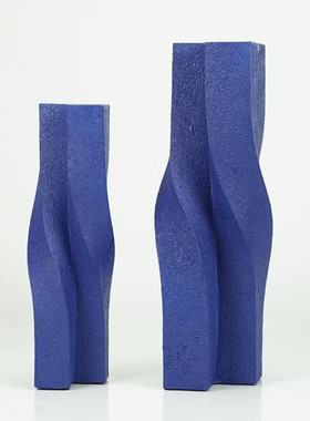 热销现代简约扭曲花器书房样板间售楼处茶几摆件设计师艺术花瓶装