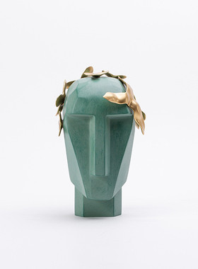 大千造型售楼部创意摆件样板间绿色人物现代抽象人脸雕塑树脂摆件