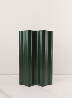 百合树脂现代简约花器花插样板房售楼部卧室书房客厅桌面玄关饰品