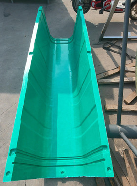 热销玻璃钢排水渠排水沟灌溉水渠盐碱土地整改实验田u型槽玻璃钢