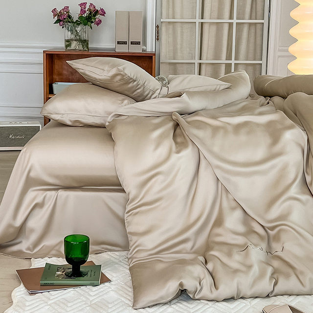 Light luxury style 60-piece Tianshi four-piece set summer double-sided ice silk naked sleeping embroidered quilt cover bed sheets bedding