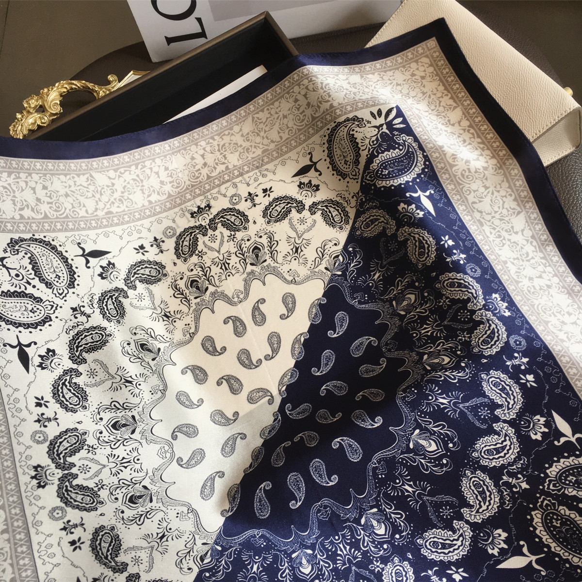 杭州丝绸拼色腰果花真丝围巾100%桑蚕丝百搭丝巾女领巾53cm小方巾,淘宝优惠券,粉丝福利购,淘宝优惠卷