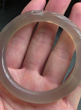 天然巴西玛瑙手镯/复古圆条/原色无忧化/巧雕九尾狐狸/玉髓2158