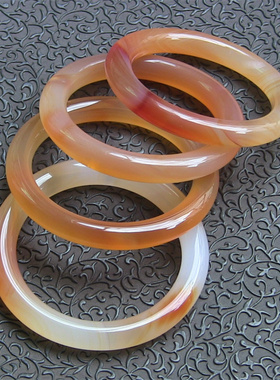 天然巴西玛瑙手镯/复古圆条/水润通透玉髓/送礼佳品No:150