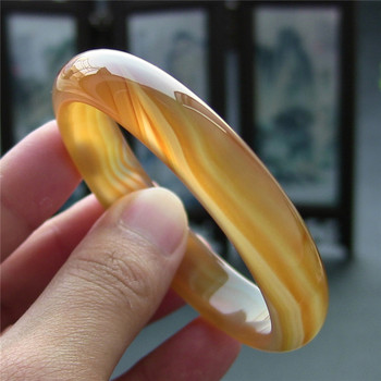 ສາຍແຂນ agate ສີແດງທໍາມະຊາດ Brazilian / ຫນາແຕ່ບໍ່ກວ້າງ / ສີຕົ້ນສະບັບໂດຍບໍ່ມີການ optimization / ໂຄງສ້າງ exquisite / chalcedony ງາມ 77