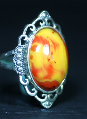 北票战国红鸡油黄蛋面925银戒指