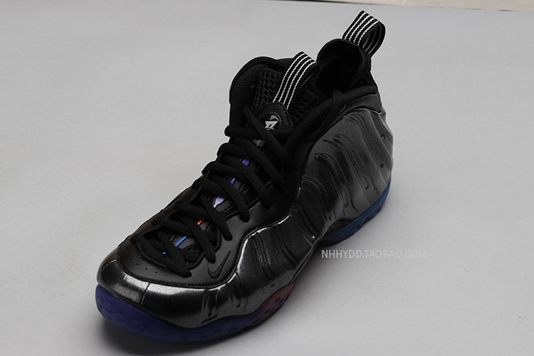 牛哄哄 Nike Air Foamposite One 磨砂镜面喷 篮球鞋 CU8063-001 - 图0