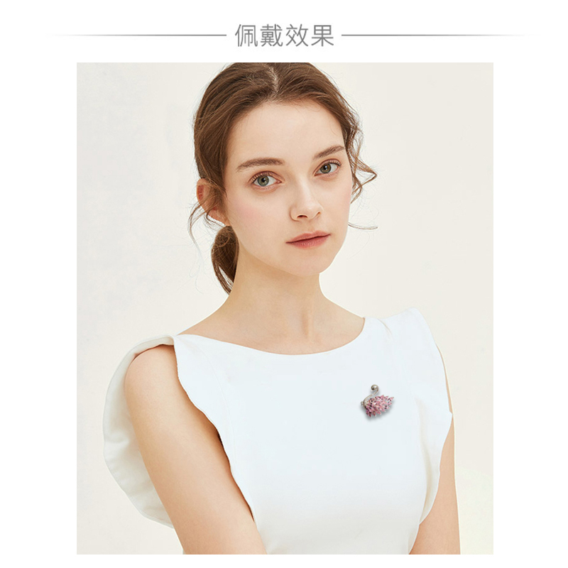 简约百搭韩国彩色水晶天鹅胸针大衣开衫披肩扣个姓气质装饰别针 简约百搭韩国彩色水晶天鹅胸针大衣开衫披肩扣个姓气质装饰别针