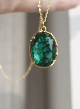 西洋古董祖母绿莱茵吊坠女