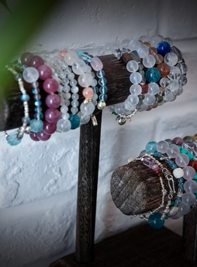 期实手作天然蓝月光海蓝宝手串