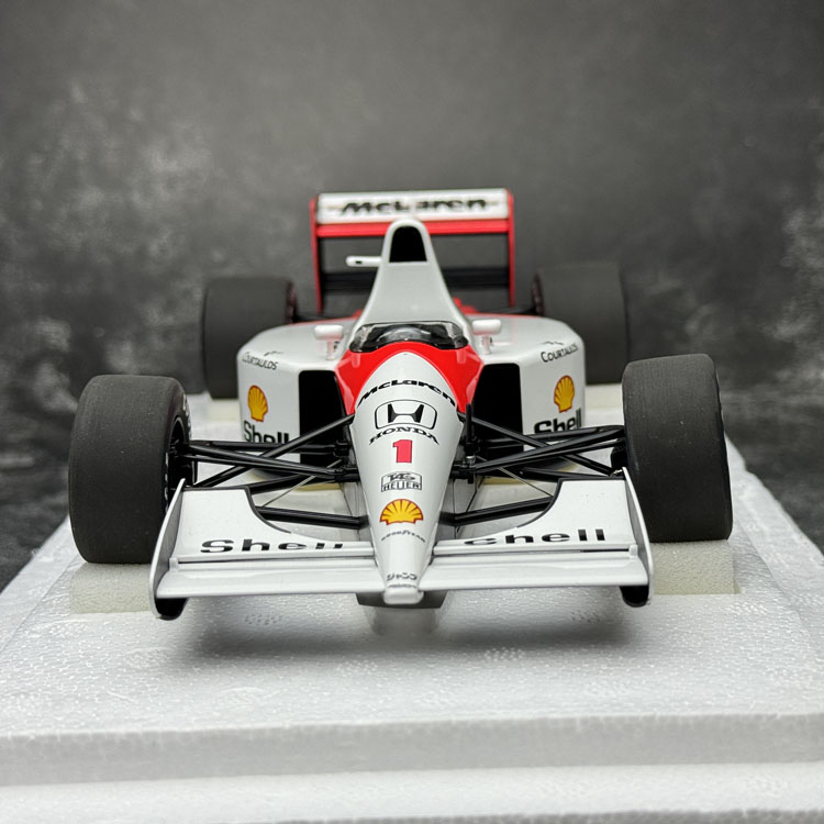 AUTOart 奥拓1:18本田迈凯伦F1 McLaren MP4/6 1991塞纳汽车模型 - 图2