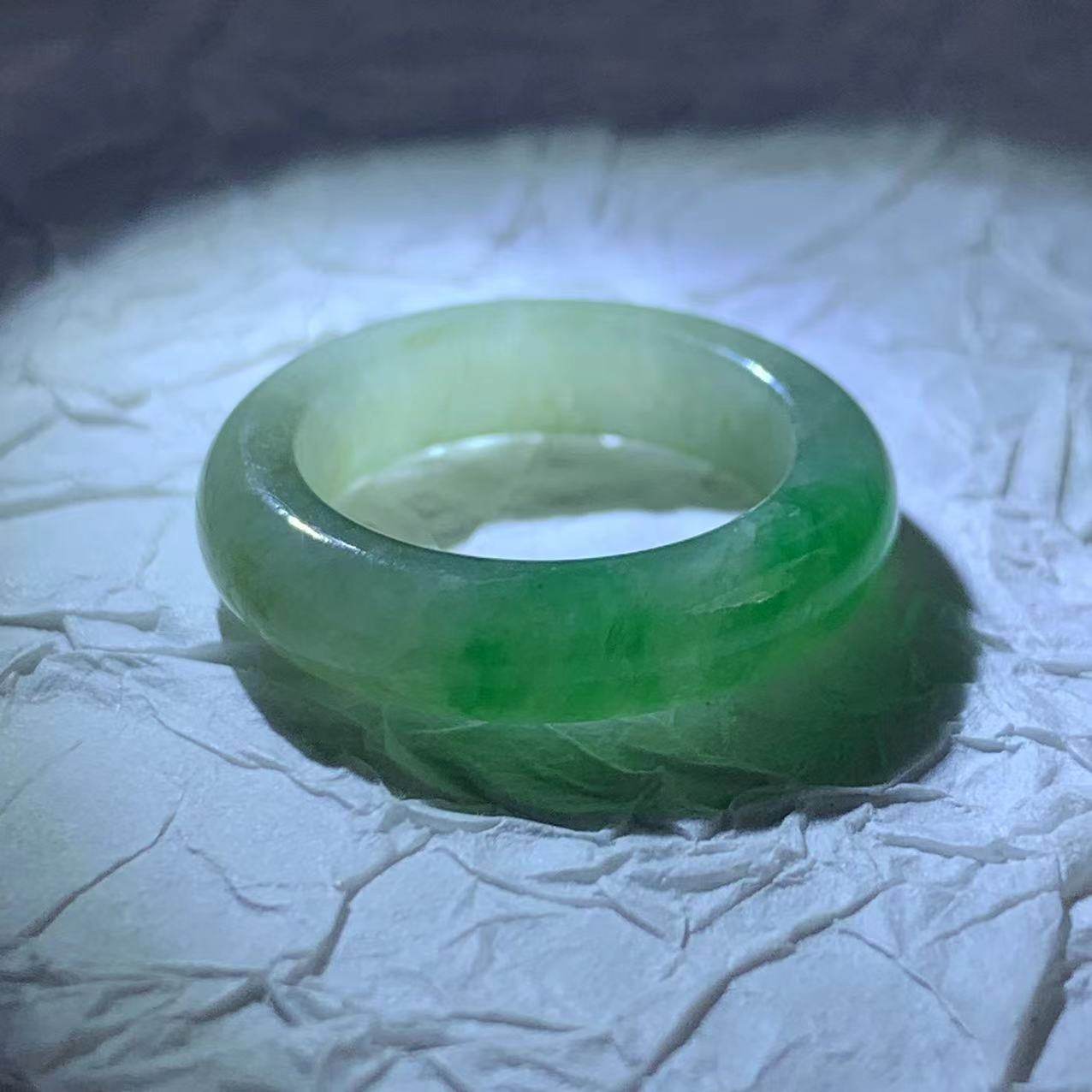 Burmese jade ring white ice fruityang green ring