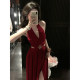 Sun Yaqiao ແມ່ນ obsessed ກັບ temperament ຕົ້ນ summer ສາວຮ້ອນ hollow halter dress skirt ສີແດງ