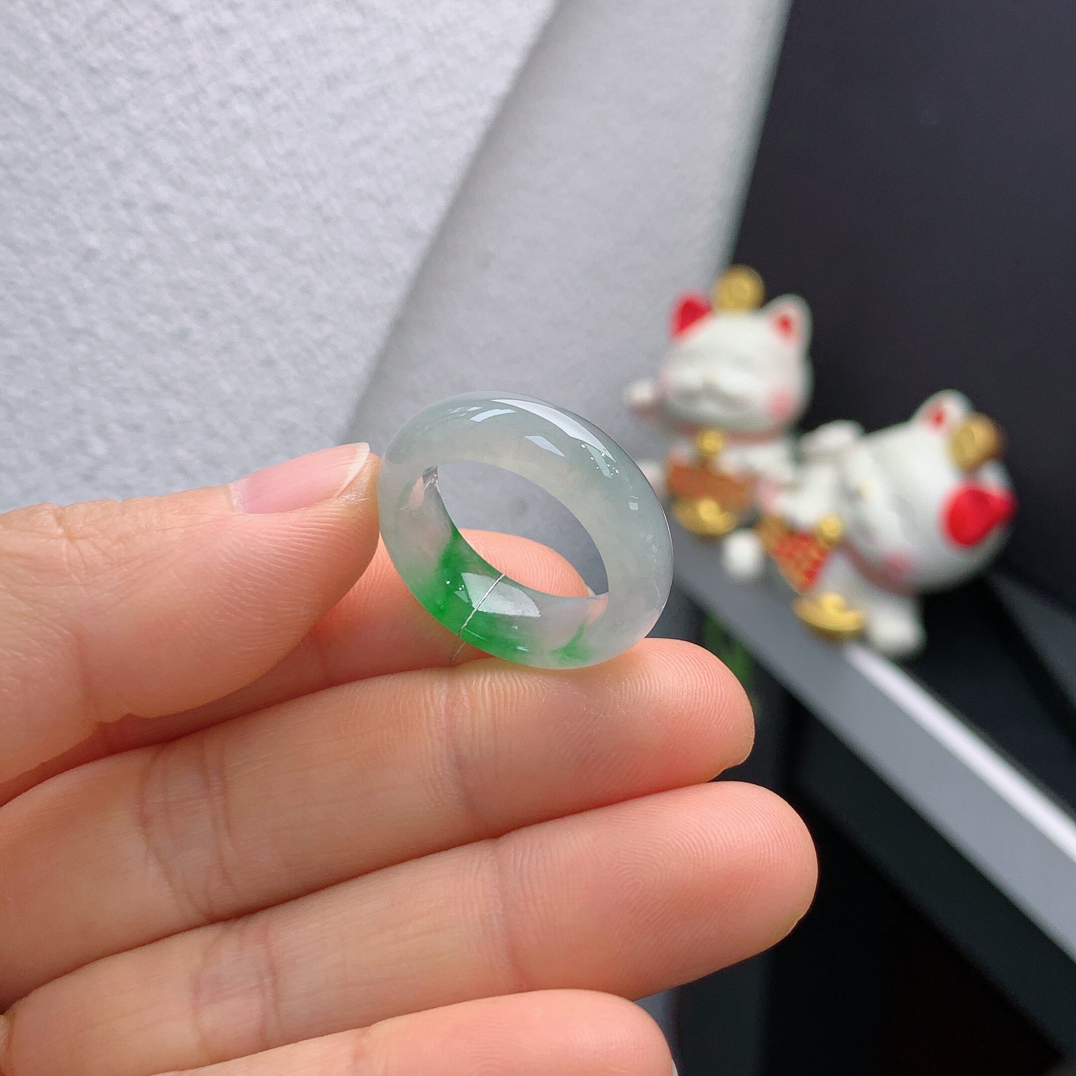 14-15 circle Burmese natural jade A goods ice floating sun green ring 183#