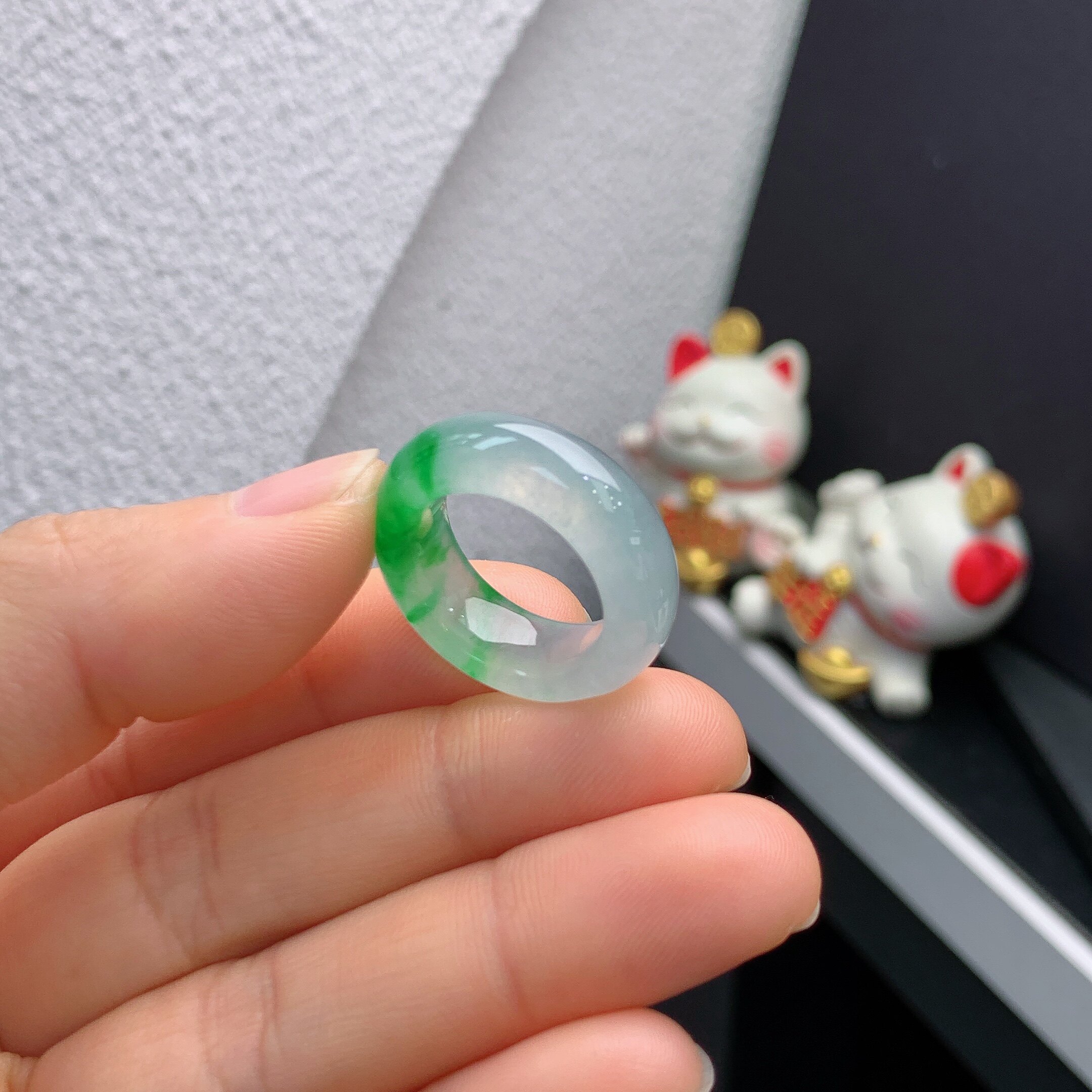 12-13 circle mouth Burmese natural jade A small wide version ice spicy sun green ring A1150#