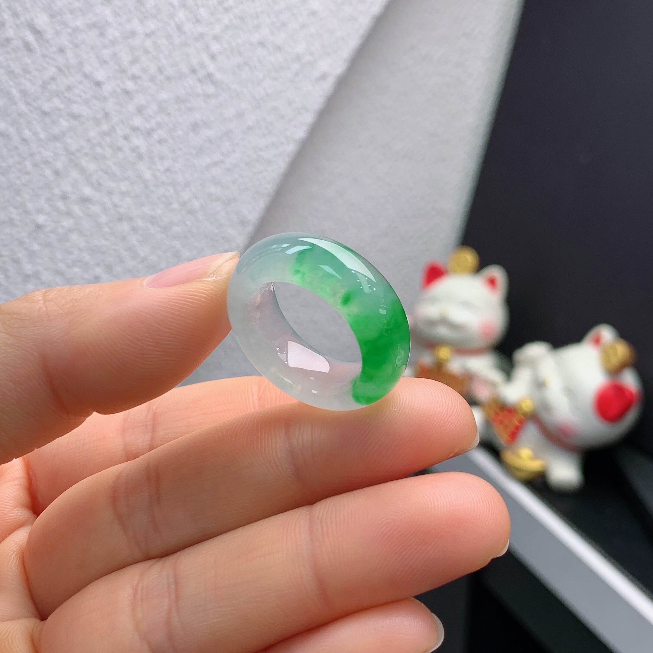 12-13 circle mouth Burmese natural jade A small wide version ice spicy sun green ring A1150#