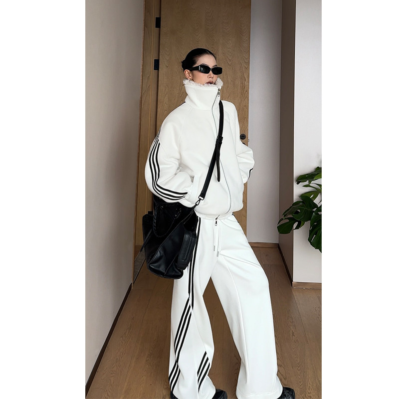 CIZZLEMORE 豆乳羊羔~ 三道杠针织复合保暖运动休闲加绒保暖套装,淘宝优惠券,粉丝福利购,淘宝优惠卷