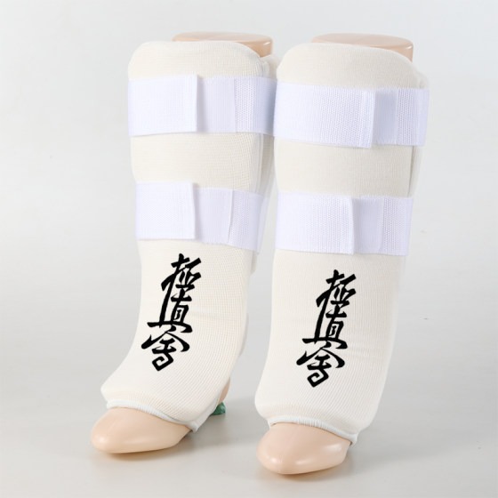 Thickened Kyokushin shin guard, karate buckle, Sanda boxing, Muay Thai, foot guard, face and back guard, shin guard, Taekwondo