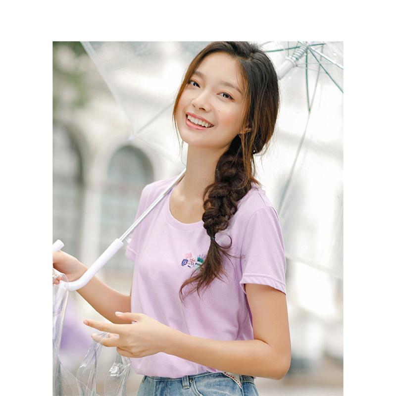  茵曼田田极客T恤