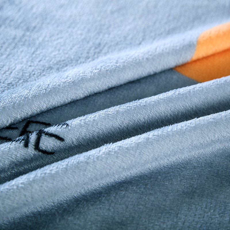 冬季法兰绒毛毯双面绒午睡空调盖毯单双人铺床加绒床单珊瑚绒毯子