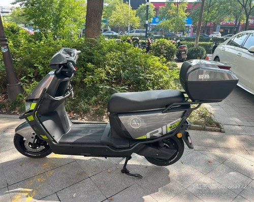 爱玛凌博凌骏FB52猎骑FB56卫士AB51领航官EB启航AB61前挡水挡泥板 - 图1