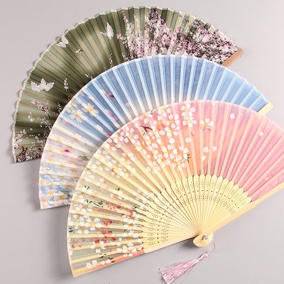 扇子古典中国风女式夏季小巧樱花古风便携折叠扇随身流苏日式折扇 虎窝淘