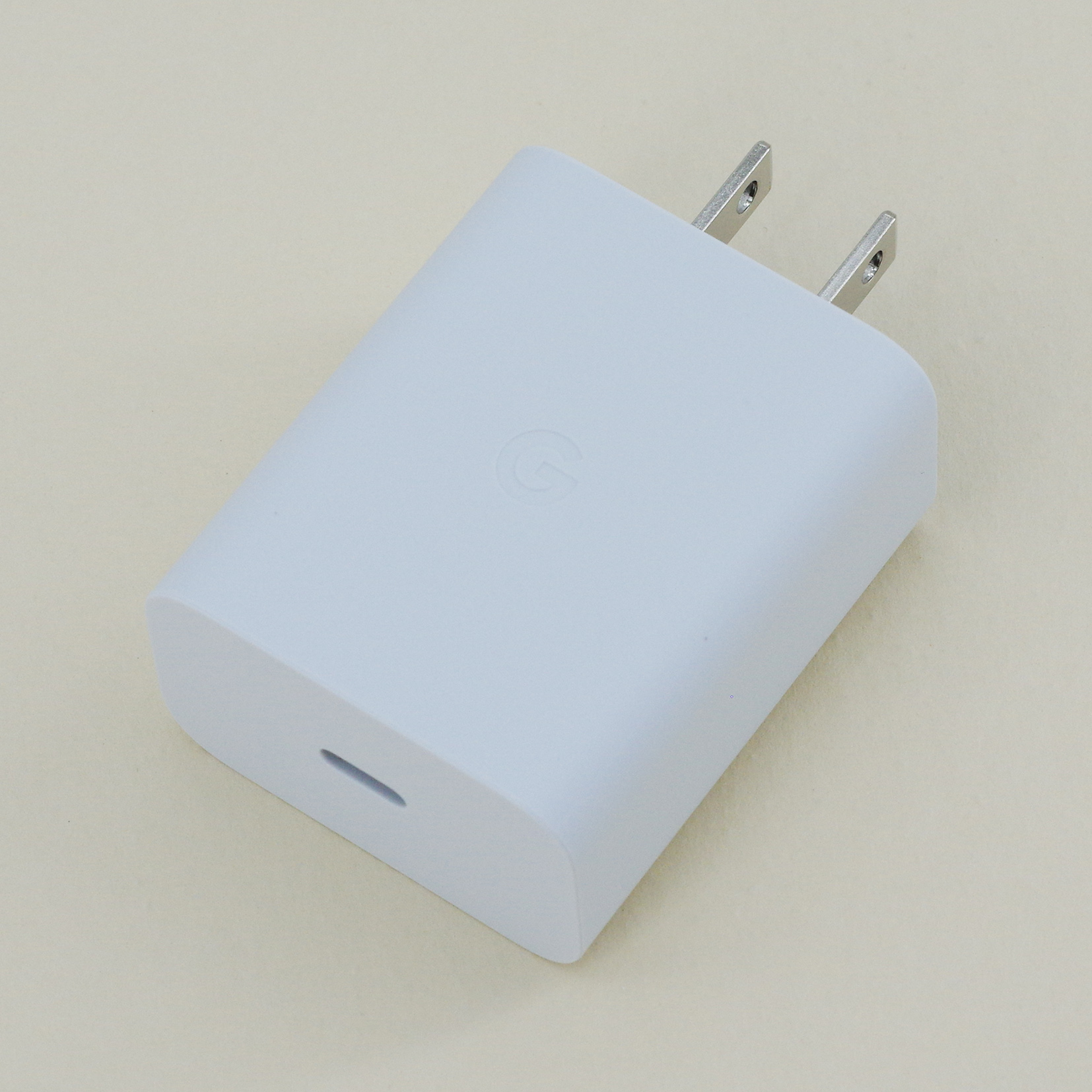 高品质USB C充电器/充电插头30W PD快充支持PPS 适用谷歌pixel6苹果iPhone15/14/13/iPad pro/三星25W 小米27