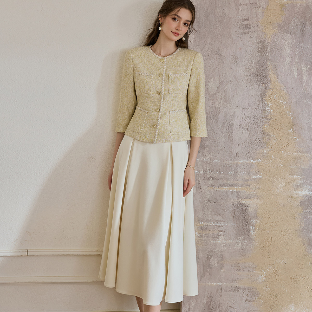 罗衣法式小香风肌理感外套女冬季浅黄色修身气质短款上衣11601,淘宝优惠券,粉丝福利购,淘宝优惠卷