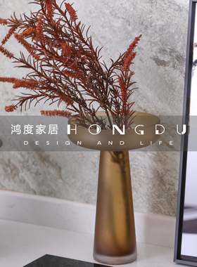厨房玫瑰金锅具组合软装装饰