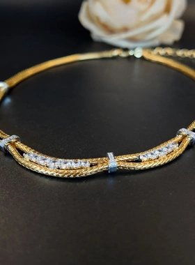 轻奢高级感铜镶锆线条锁扣项链女设计感复古时尚百搭通勤饰品