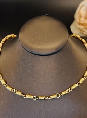 高级感双层绿色天然石串珠弹簧链项链女时尚优雅通勤百搭饰品