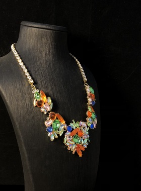 直销欧美凤时尚精致百搭彩色钻镶嵌复古高级铜爪宝石壳项链