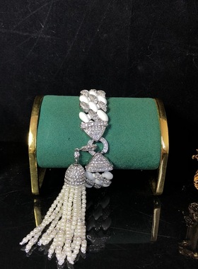 青岛中古饰品时尚百搭编织条纹珐琅釉镶钻手链珍珠流苏吊坠手环女