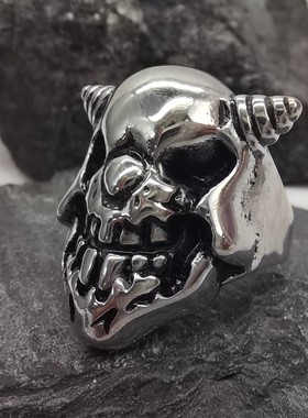 欧美风骷髅头钛钢戒指