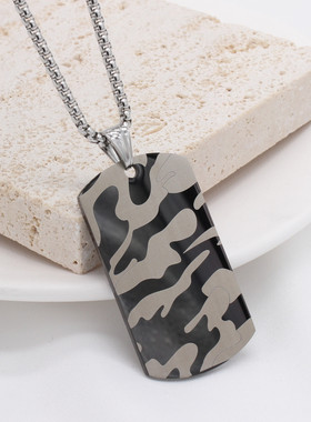时尚钛钢项链  欧美个性复古迷彩军牌嘻哈吊坠男生钛钢项链现货