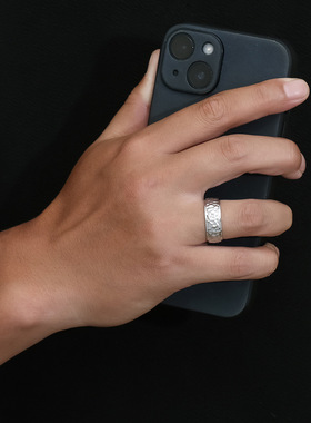 时尚钛钢戒指 INS小众手工捶打纹月坑钛钢戒指指环