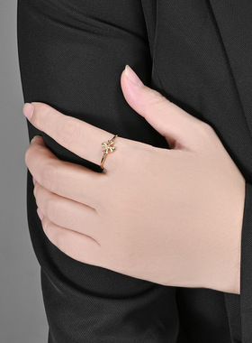 时尚钛钢戒指 欧美镶钻花型十字钛钢戒指指环 十字架钛钢戒指