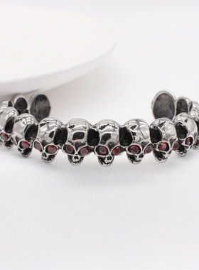 时尚钛钢手镯 欧美做旧立体红钻眼睛骷髅头开口手镯 男女钛钢手镯