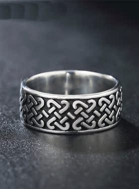 欧美风复古花纹钛钢戒指
